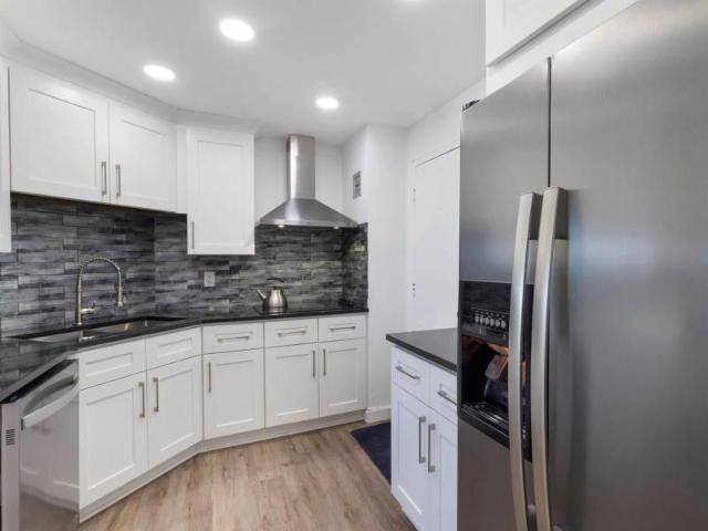 3 bedroom, Pompano Beach FL 33062 106192053