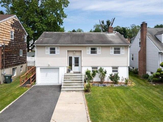 3 bedroom, Port Chester NY 10573 104901702