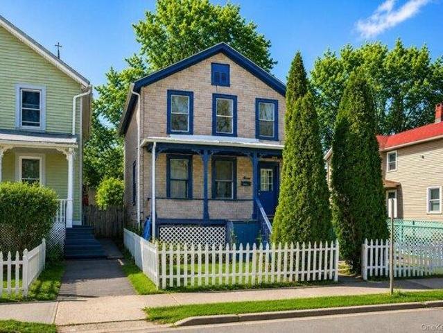 3 bedroom, Port Jervis NY 12771 105289260
