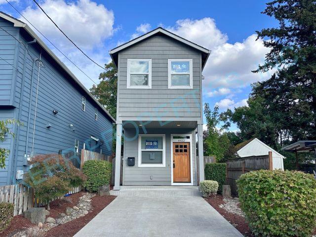 3 bedroom, Portland OR 97206 105430562