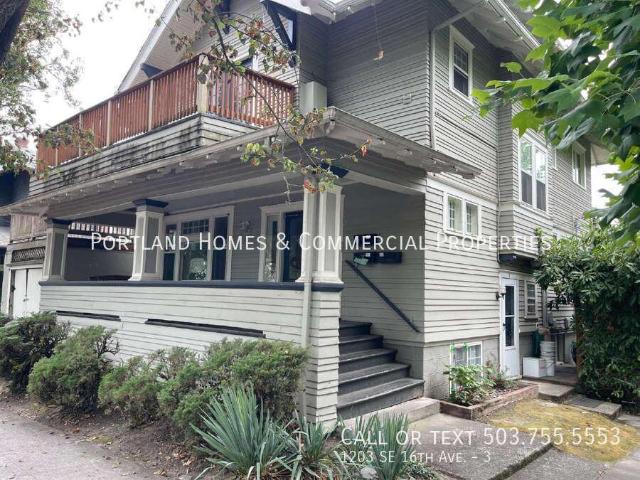 3 bedroom, Portland OR 97214 105212772