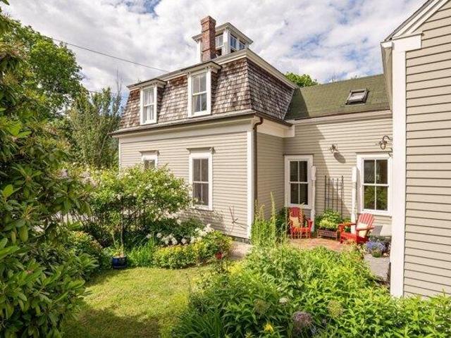 3 bedroom, Portland ME 04101 105591309