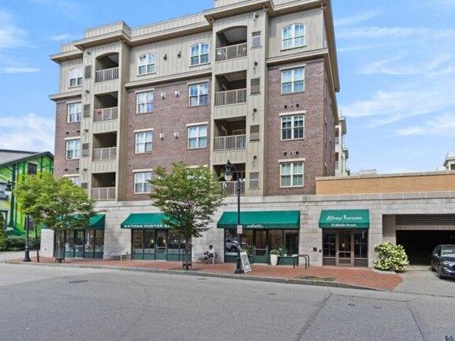 3 bedroom, Portland ME 04101 105630446