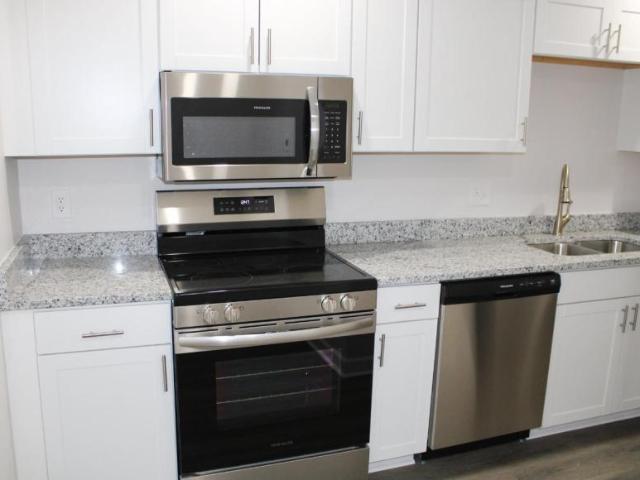 3 bedroom, Portsmouth VA 23701 105844302