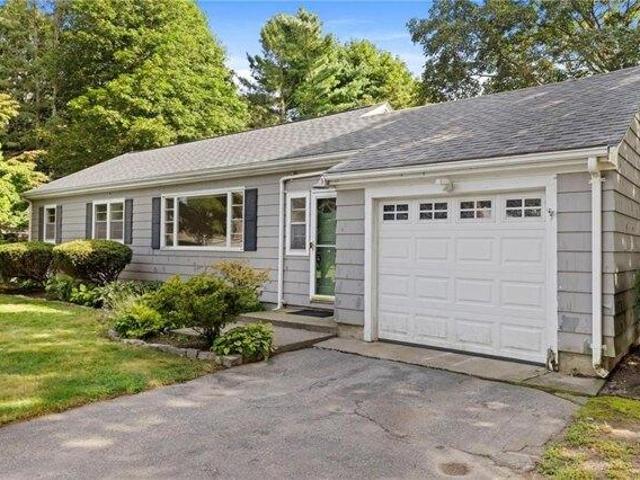 3 bedroom, Portsmouth RI 02871 105558833