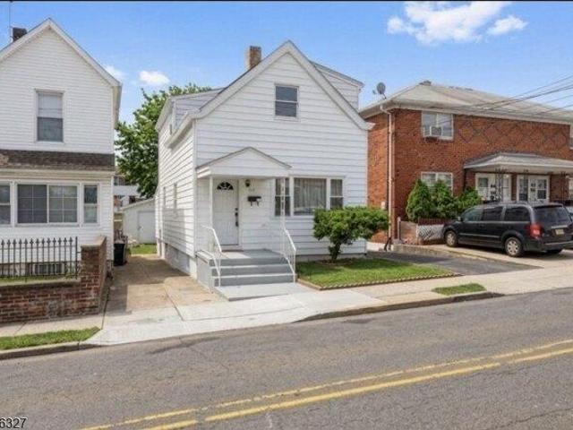 3 bedroom, Paterson NJ 07502 105233179