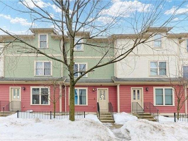 3 bedroom, Pawtucket RI 02860 105495017