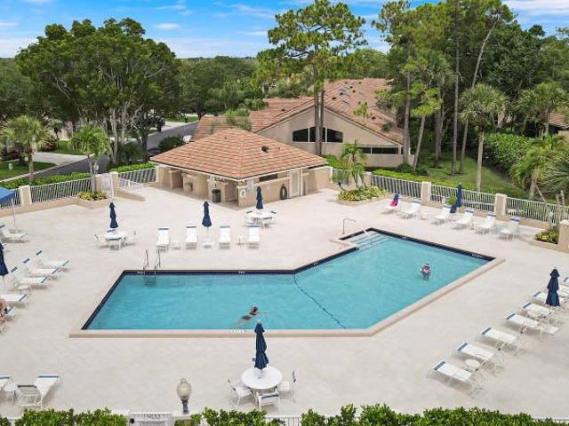 3 bedroom, Palm Beach Gardens FL 33418 106192097