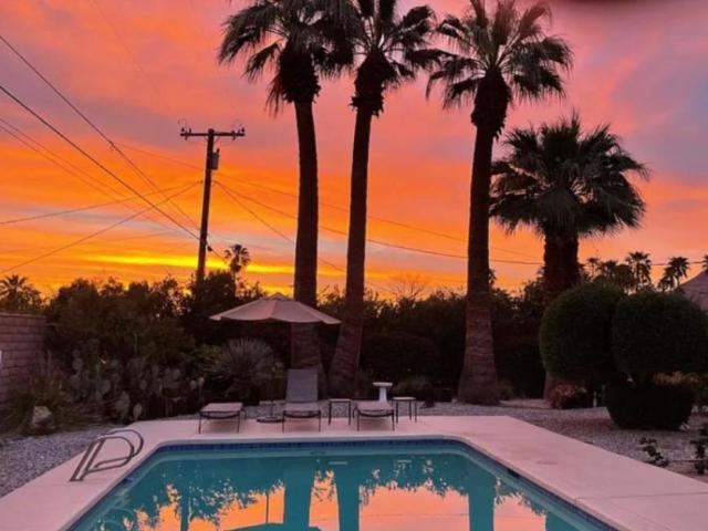 3 bedroom, Palm Desert CA 92260 LS105776794