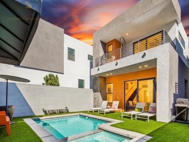 3 bedroom, Palm Springs CA 92262 106219528