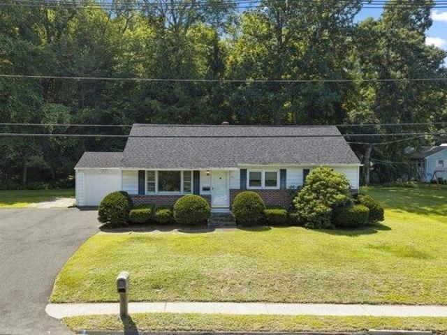 3 bedroom, Palmer MA 01069 105579470