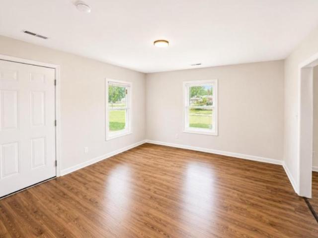 3 bedroom, Petersburg VA 23803 106167486