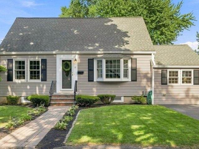 3 bedroom, Peabody MA 01960 105424612