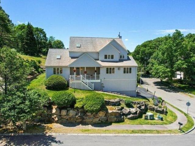3 bedroom, Peabody MA 01960 105424261