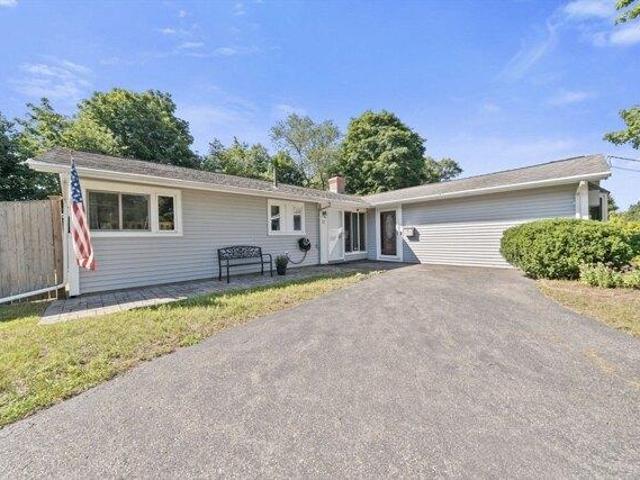 3 bedroom, Peabody MA 01960 105426144