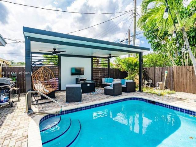 3 bedroom, Pembroke Pines FL 33023 105781331