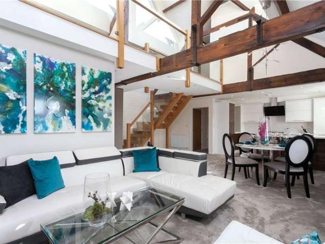 3 Bedroom Penthouse Flat