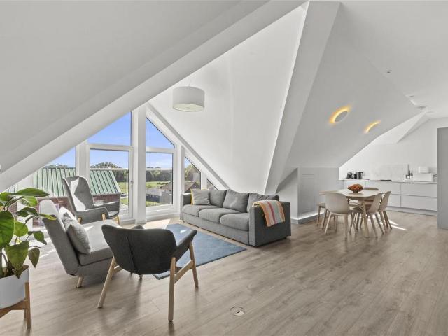 3 bedroom penthouse for sale