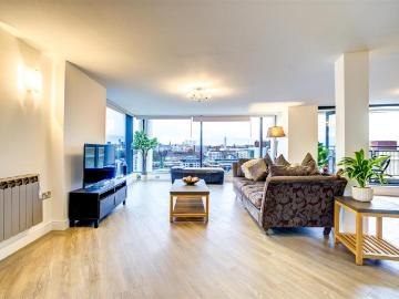 3 bedroom penthouse for sale