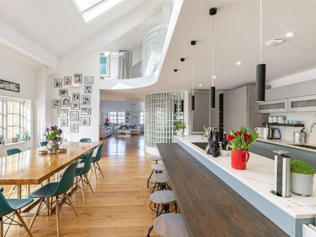 3 bedroom penthouse for sale
