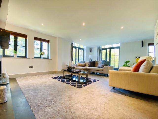 3 bedroom penthouse for sale