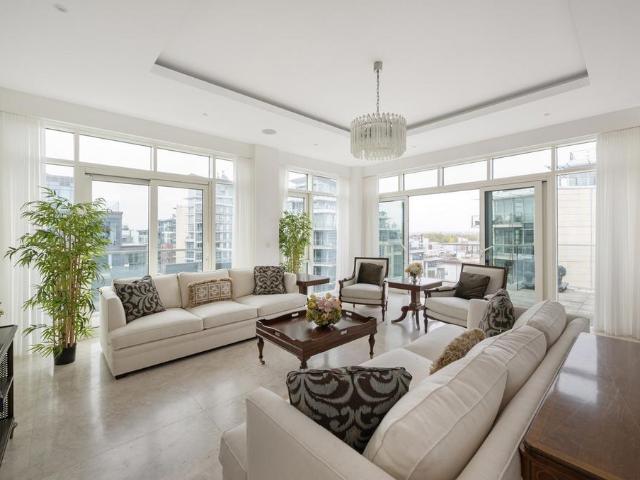 3 bedroom penthouse for sale