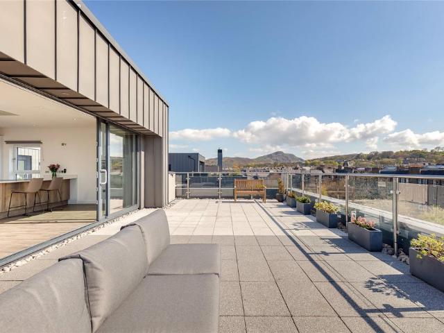3 bedroom penthouse for sale