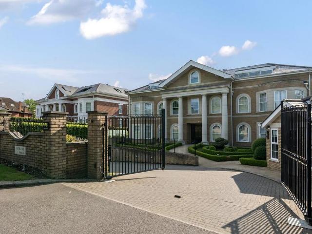 3 bedroom penthouse to rent