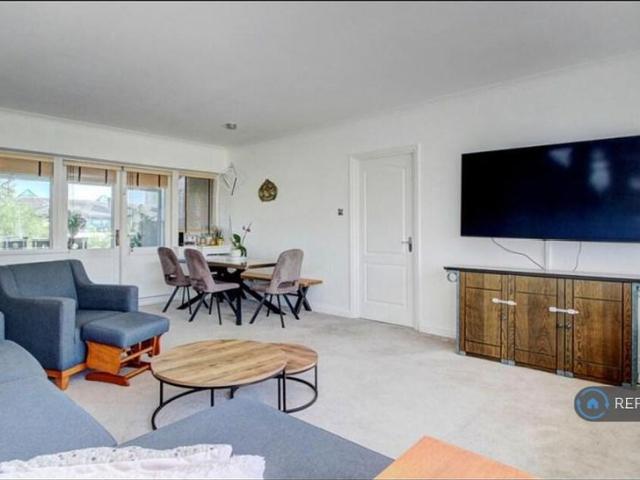 3 bedroom penthouse to rent