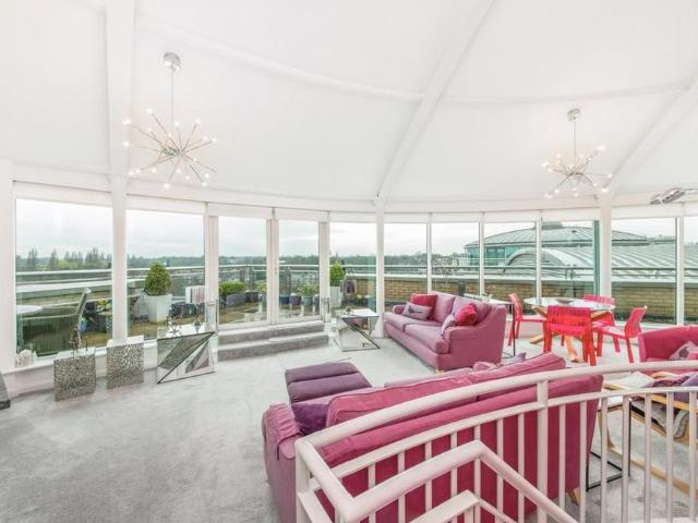 3 bedroom penthouse to rent