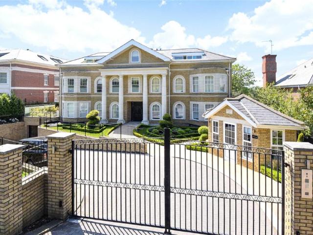 3 bedroom penthouse to rent