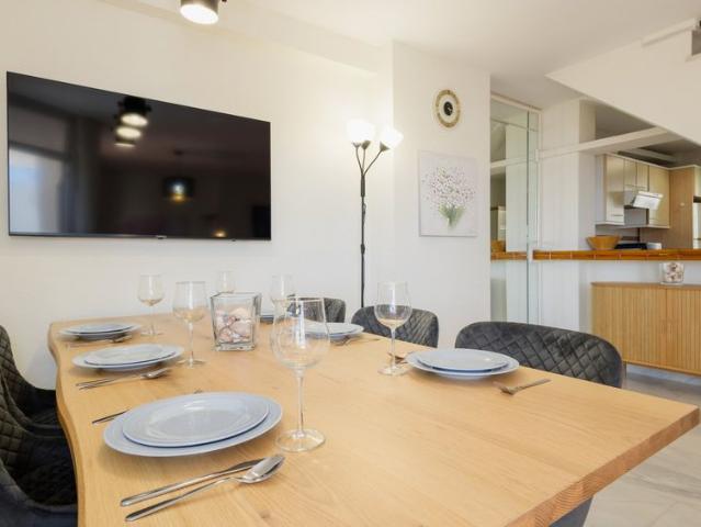 3 bedroom penthouse with panoramic sea views in Calahonda, Costa del Sol
