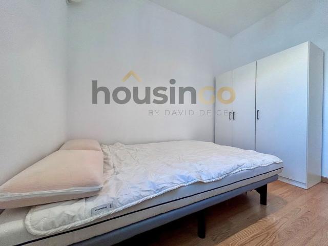 3 bedroom penthouse with TERRACE on Calle Lagasca
