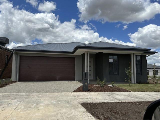3 Bedroom Perfect Family Living!