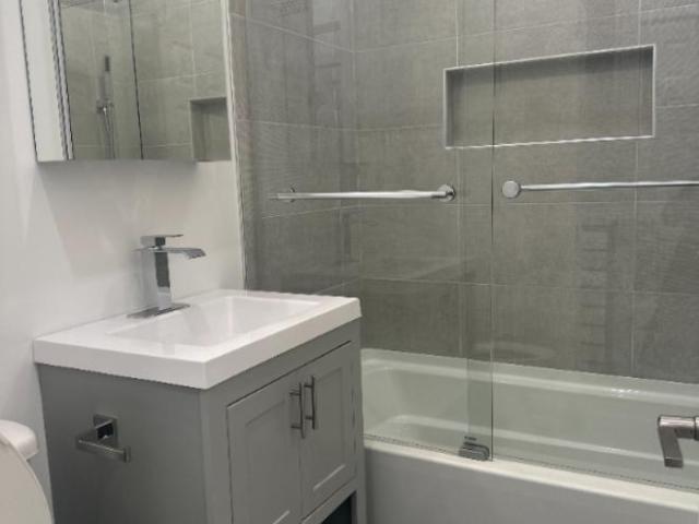 3 bedroom, Philadelphia PA 19132 105969854