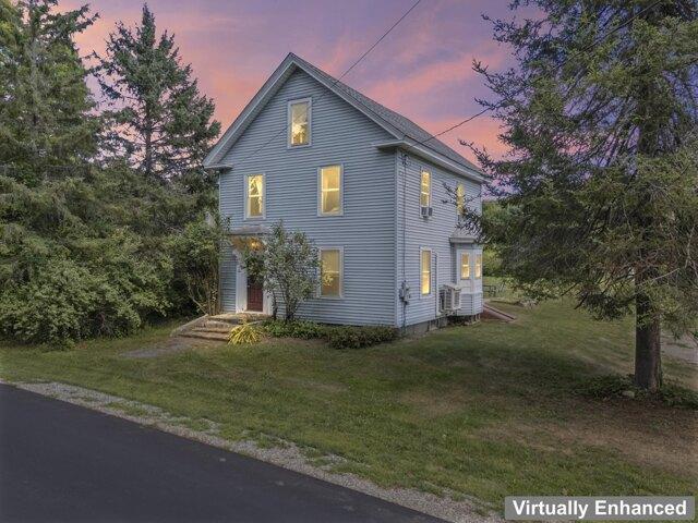 3 bedroom, Pittston ME 04345 105609319