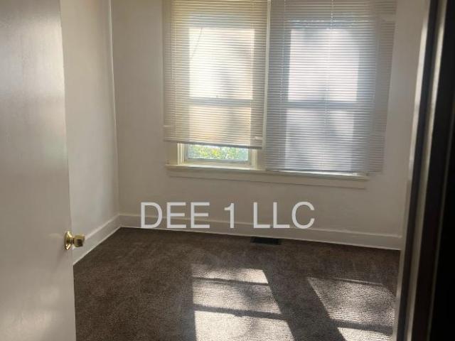 3 bedroom, Pittsburgh PA 15219 106029667