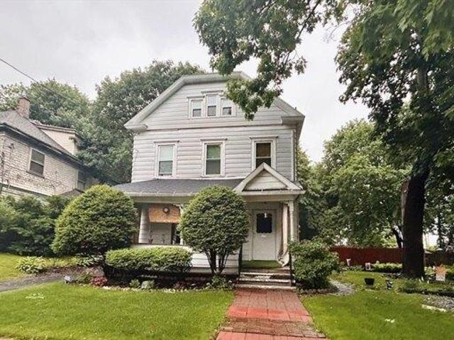 3 bedroom, Pittsfield MA 01201 104540286