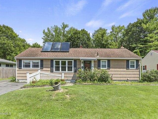 3 bedroom, Pittsfield MA 01201 105438867
