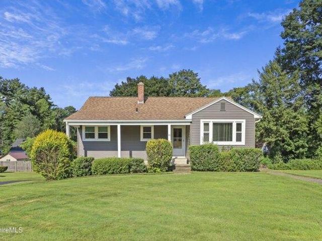 3 bedroom, Pittsfield MA 01201 105442041