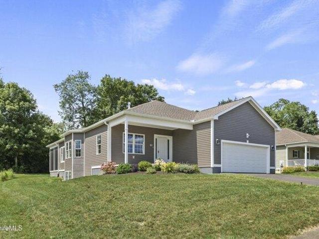 3 bedroom, Pittsfield MA 01201 105533885