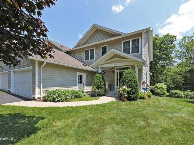 3 bedroom, Pittsfield MA 01201 105365558
