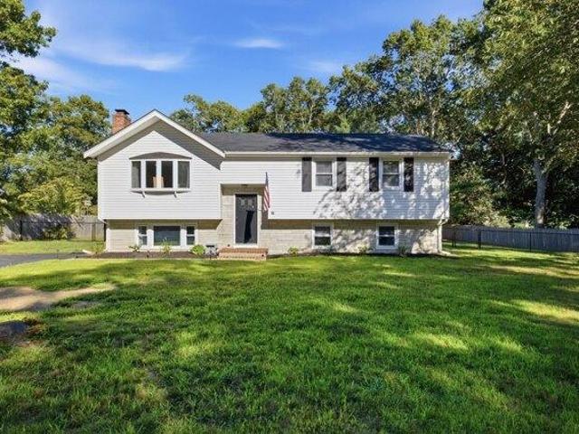 3 bedroom, Plymouth MA 02360 105498216