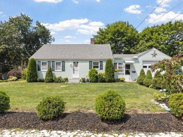 3 bedroom, Plymouth MA 02360 105632195