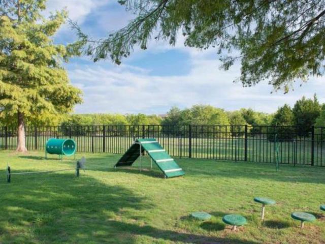 3 bedroom, Plano TX 75024 LS92600047