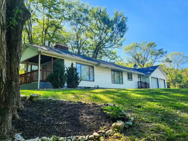 3 bedroom, Pleasant Valley Pleasant Valley 12569 96717706