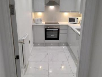 3 bedroom private halls to rent
