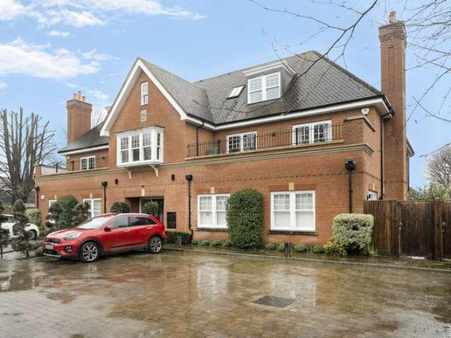3 Bedroom Apartment Flat
