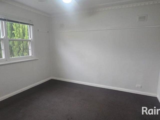 3 BEDROOM SPACIOUS PROPERTY IN INGLEBURN