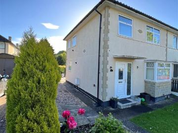 3 Bedroom Property For Rent Copthorne Gardens, Huddersfield